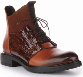 Trail Terrain Justinreess England Mylah In Brown For Women
