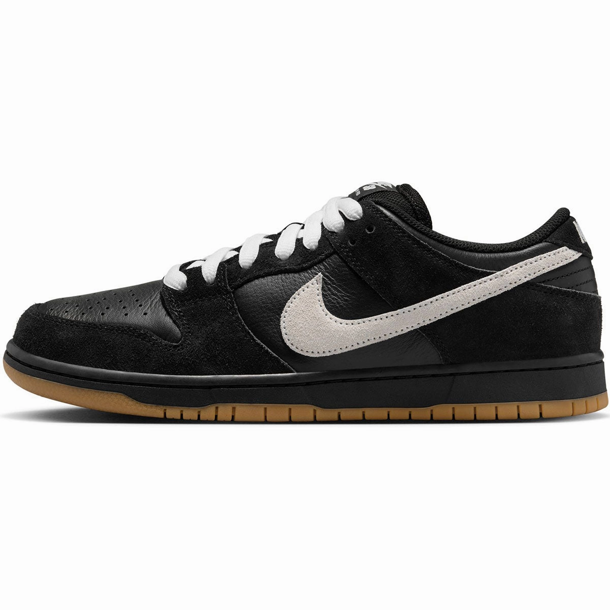 Light Ease Nike SB Dunk Low Pro Shoes - Black/White/Black/Gum/Light Brown