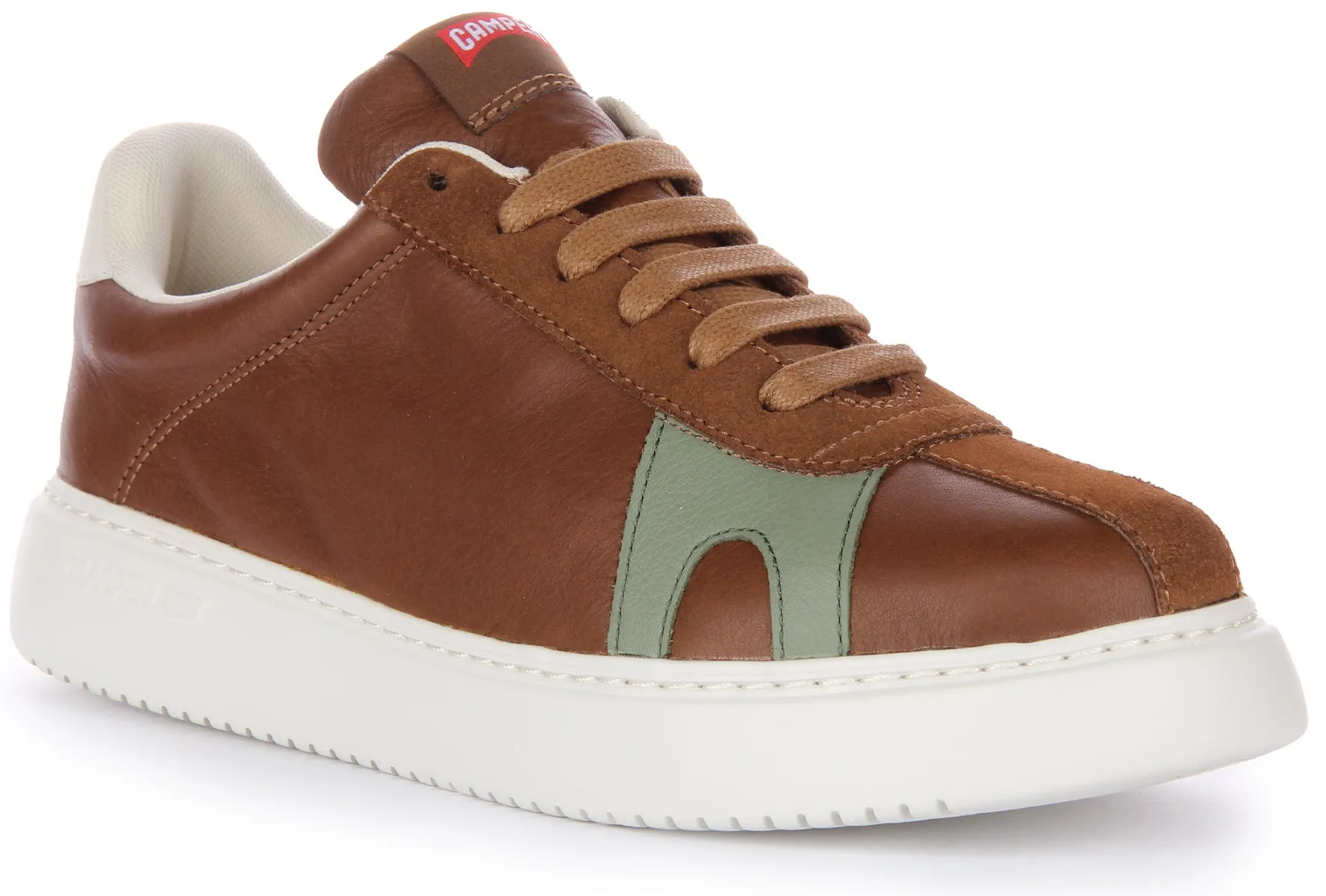 Lightweight Camper Twins In Brown