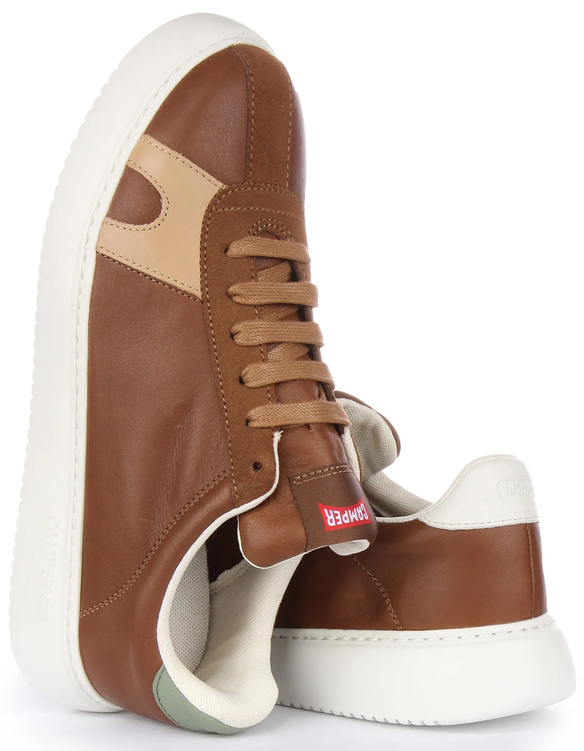 Lightweight Camper Twins In Brown