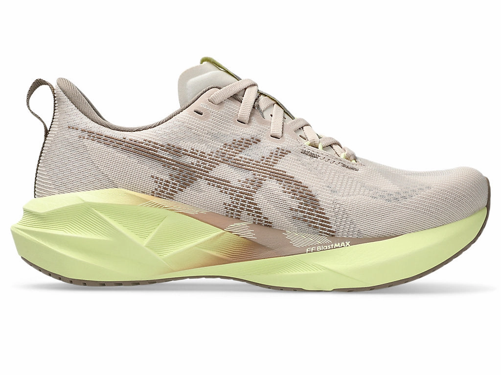 Flexible Outsole ASICS - Novablast 5 - Mineral Beige - Women's [1012B765 250]