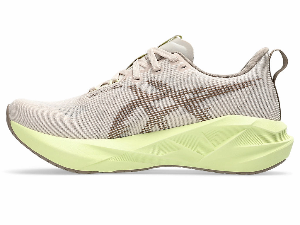 Lightweight Build ASICS - Novablast 5 - Mineral Beige - Women's [1012B765 250]