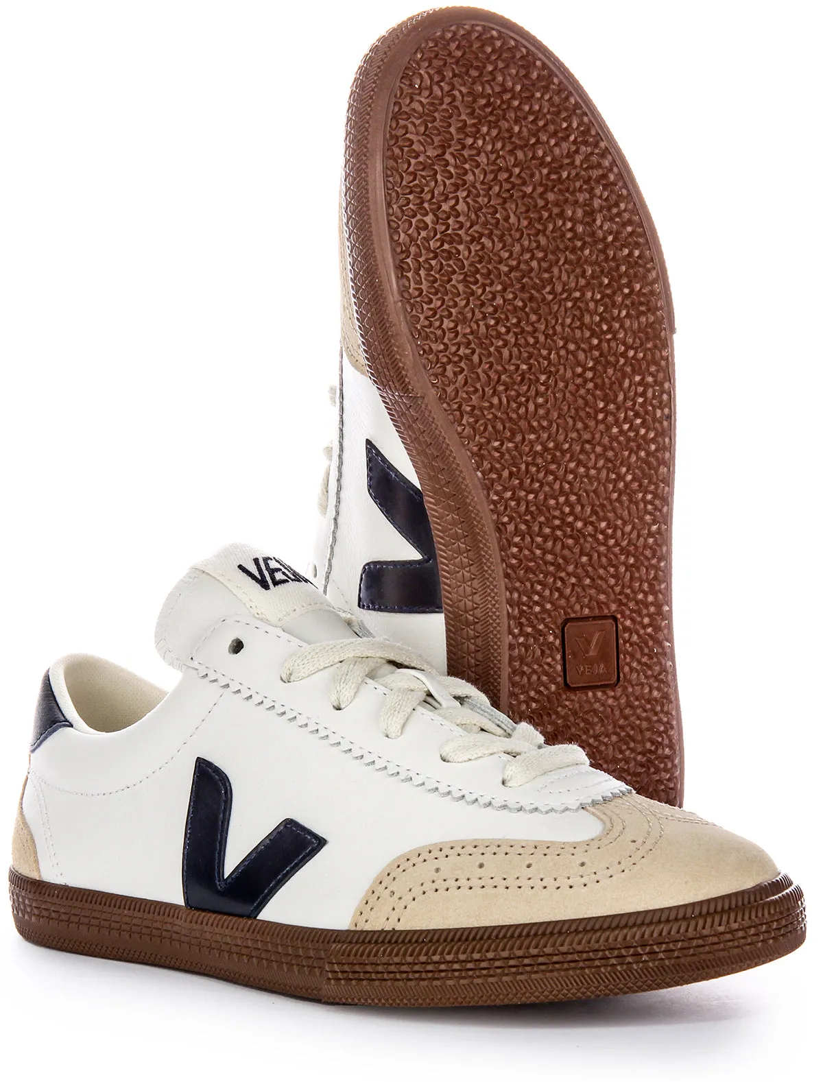 Mid Stability Veja Volley In White Navy For Men