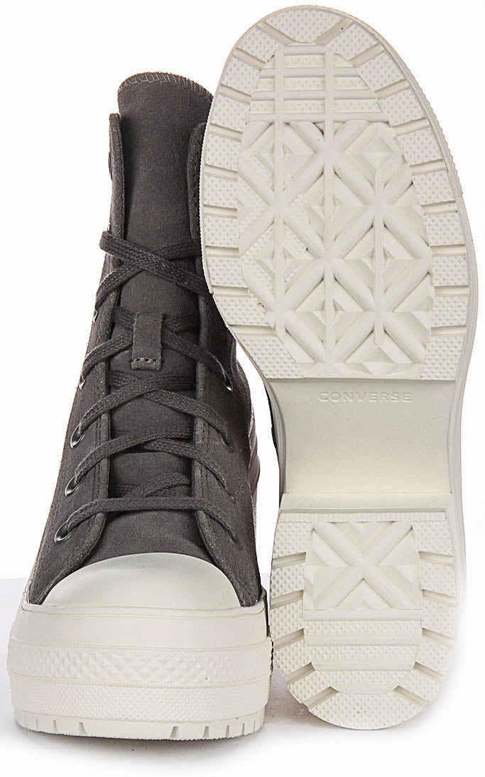 Modern Casual Converse Chuck 70s De Luxe Heel A12327C In Grey Suede