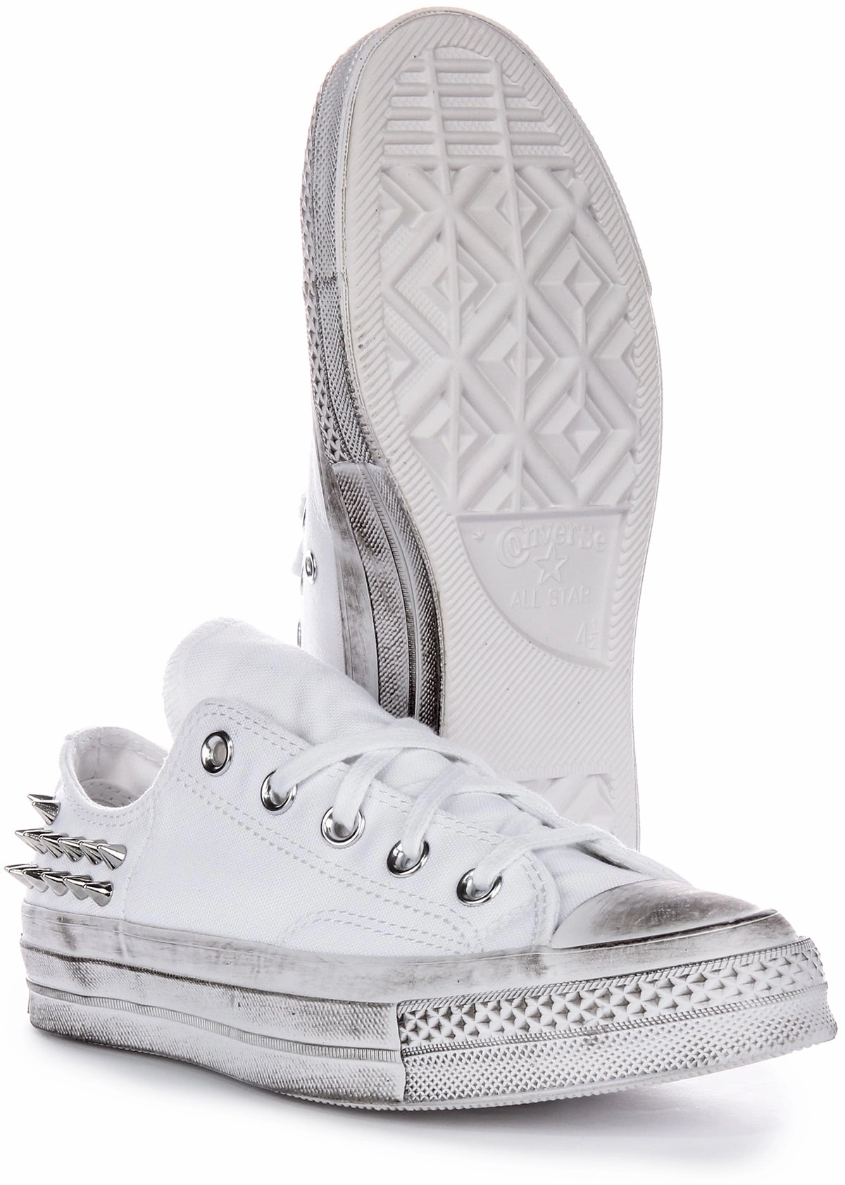Modern Urban Converse Chuck 70s Vintage Studd A07208C In White Silver