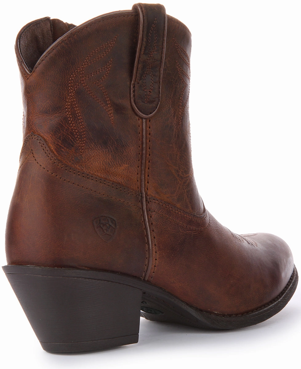 Mountain Comfort Ariat Darlin Sassy In Dark Brown For Women