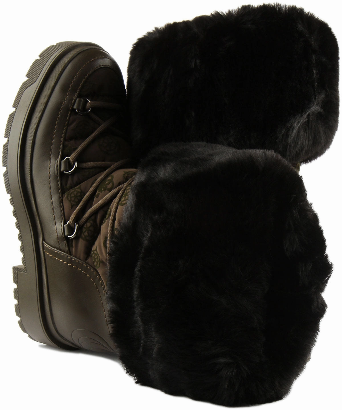 Mountain Traction Guess Larya In Olive For Women