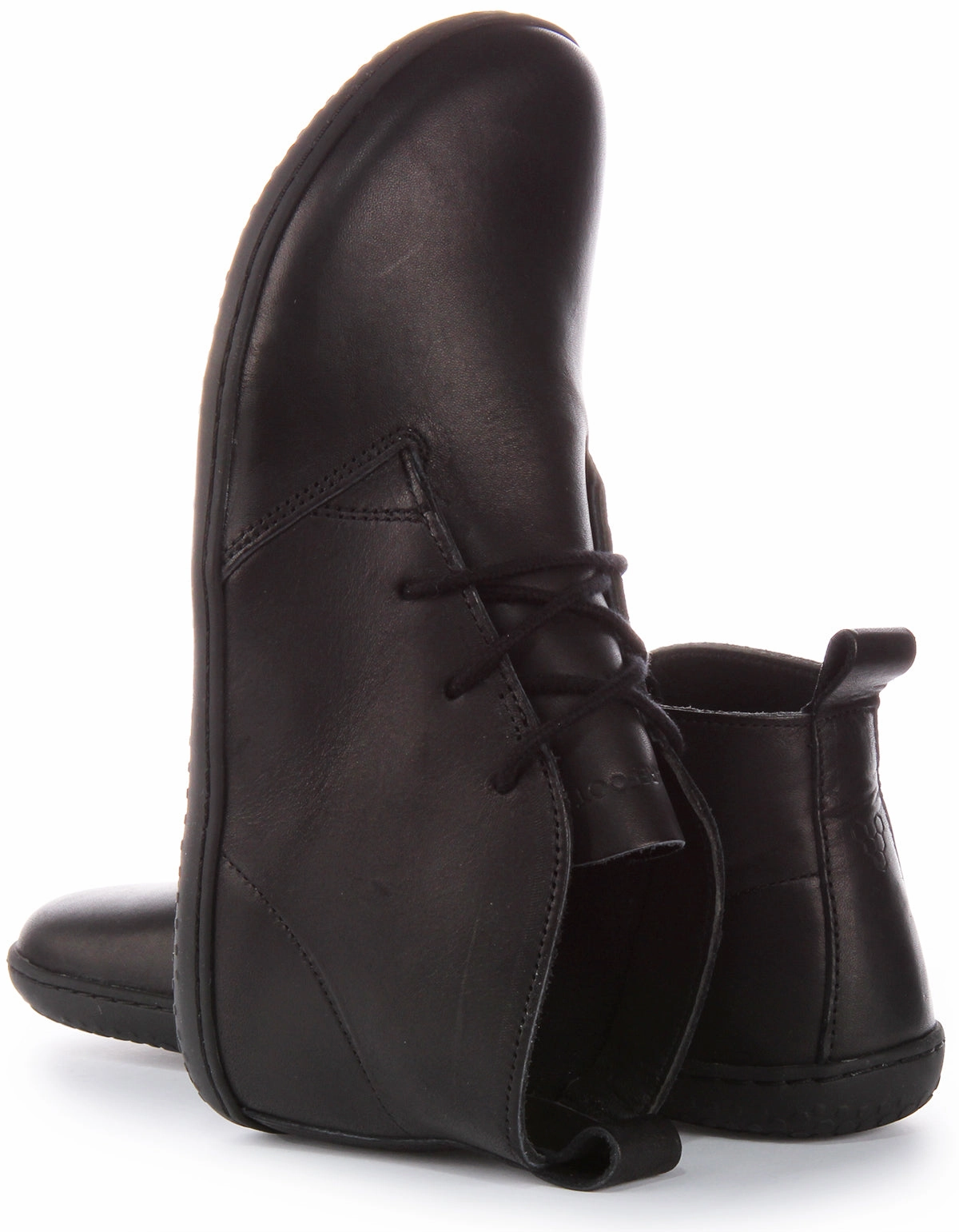 Mountaineering Backpacks Vivobarefoot Gobi Iii In Black For Women