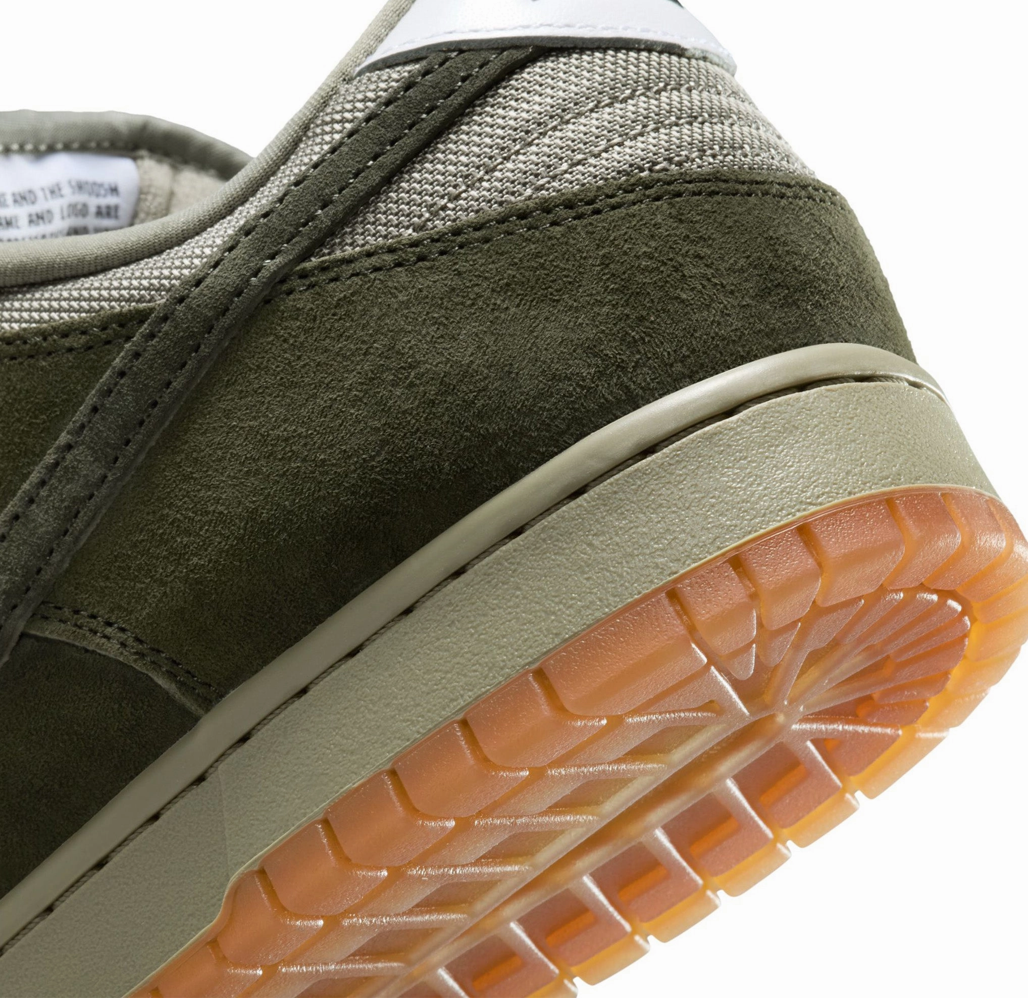 Multi - usage Scenarios Nike SB Dunk Low Pro B Sequoia