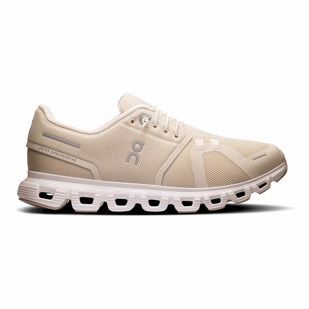 On Running Cloud 6 logo - appliqued shoes running on beaches