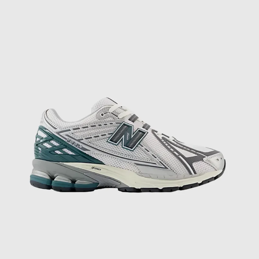 NEW BALANCE 1906R M1906RET Silver Metallic Unisex (LF) Running Performance Essential Look