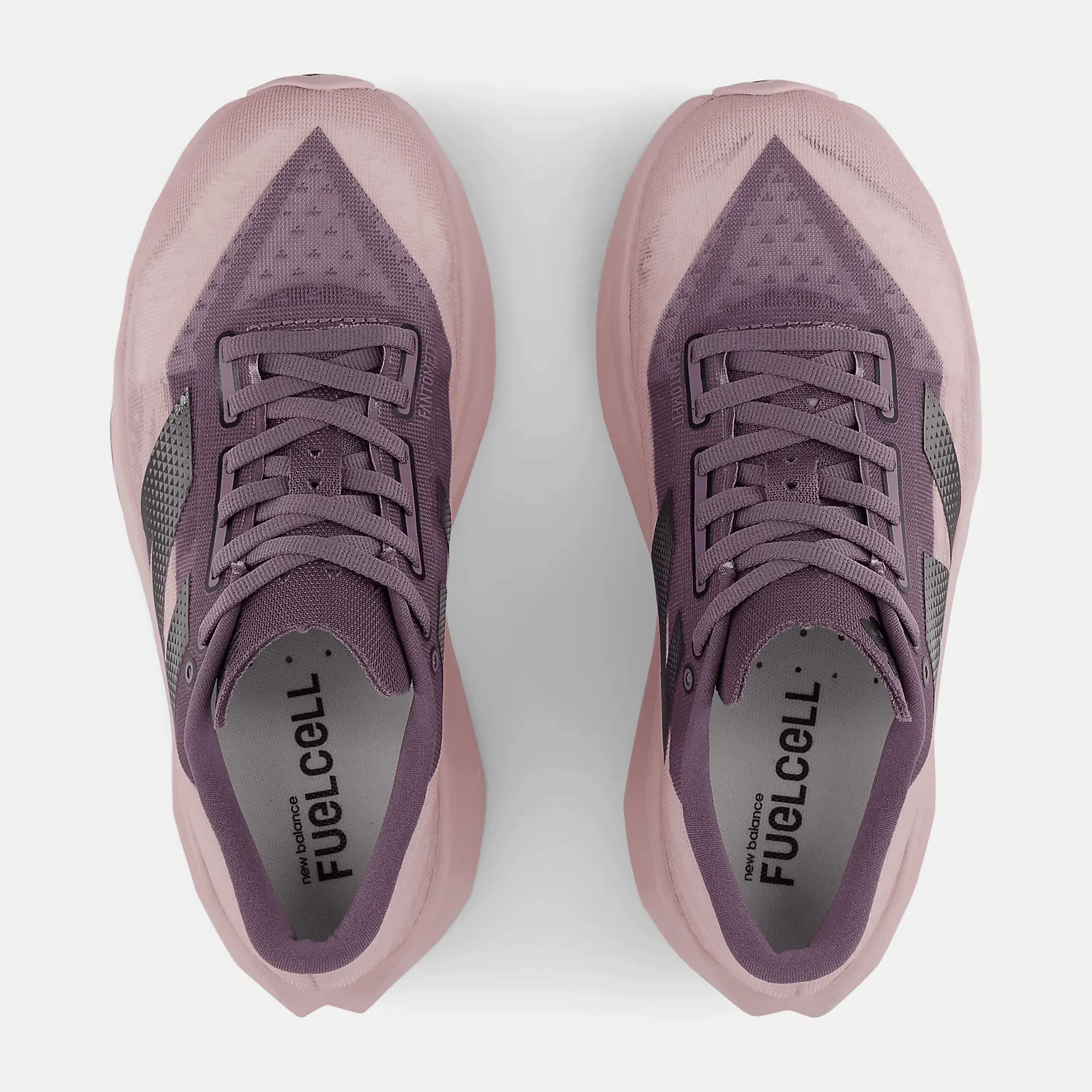 NEW BALANCE FuelCell Rebel v4 WFCXCS4 Women (LF) Refined performance