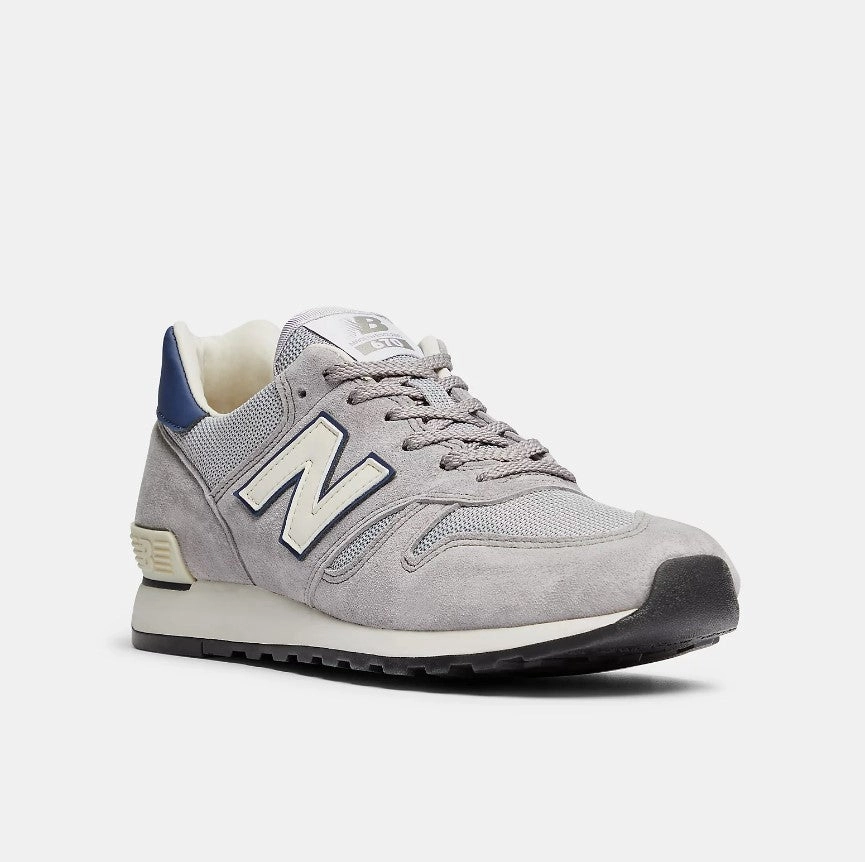 New Balance 990v6 Soft - Landing - Based