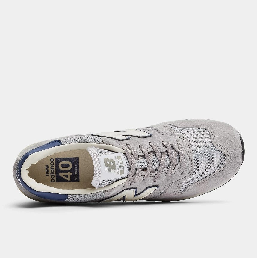 New Balance 990v6 Soft - Landing - Based
