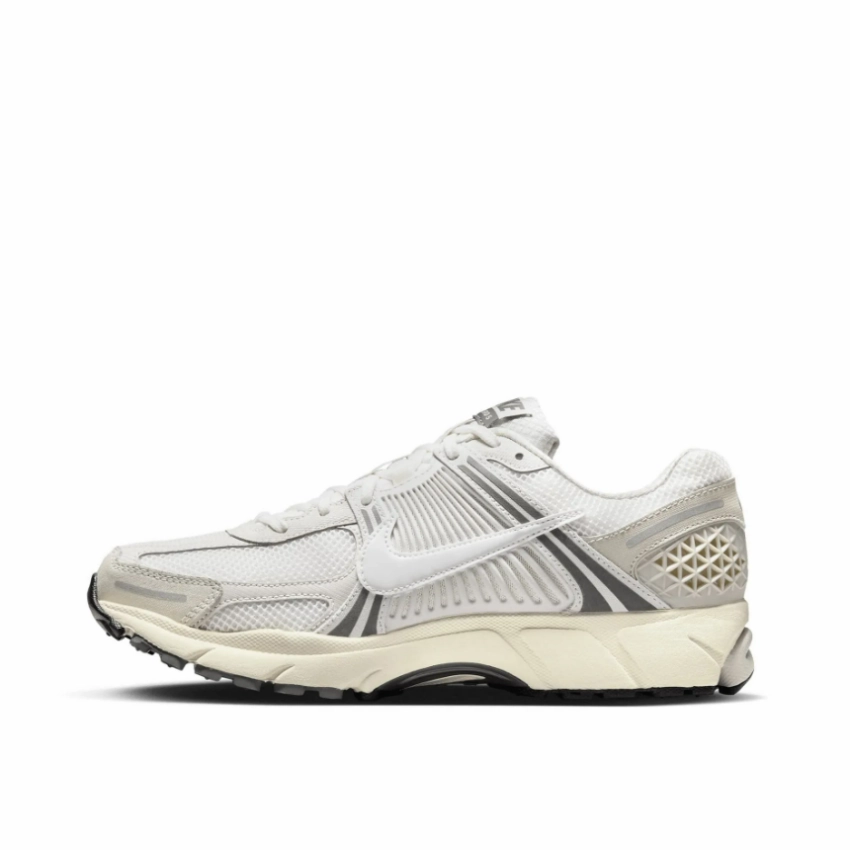 NIKE - Zoom Vomero 5 - Platinum Tint  - Unisex [HF0731 007] Enhanced Air Circulation System