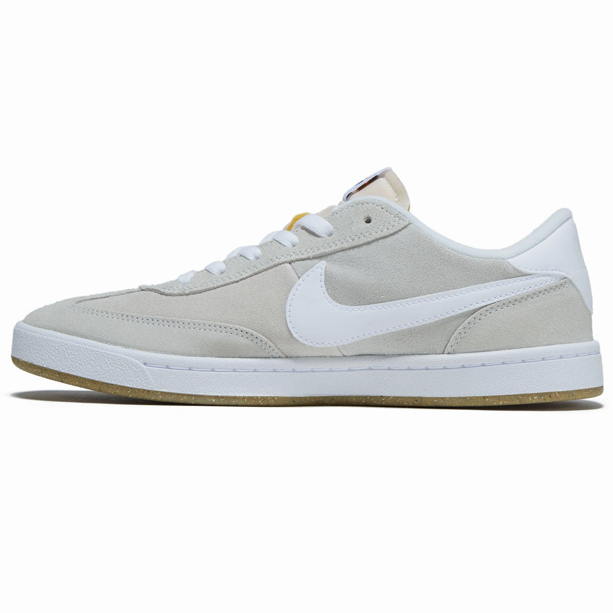 Nike SB FC Classic Shoes - Summit White/Summit White/White Quick Step Max
