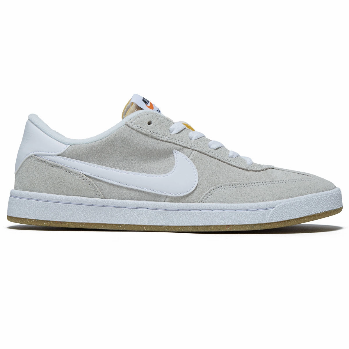 Landing Power Nike SB FC Classic Shoes - Summit White/Summit White/White