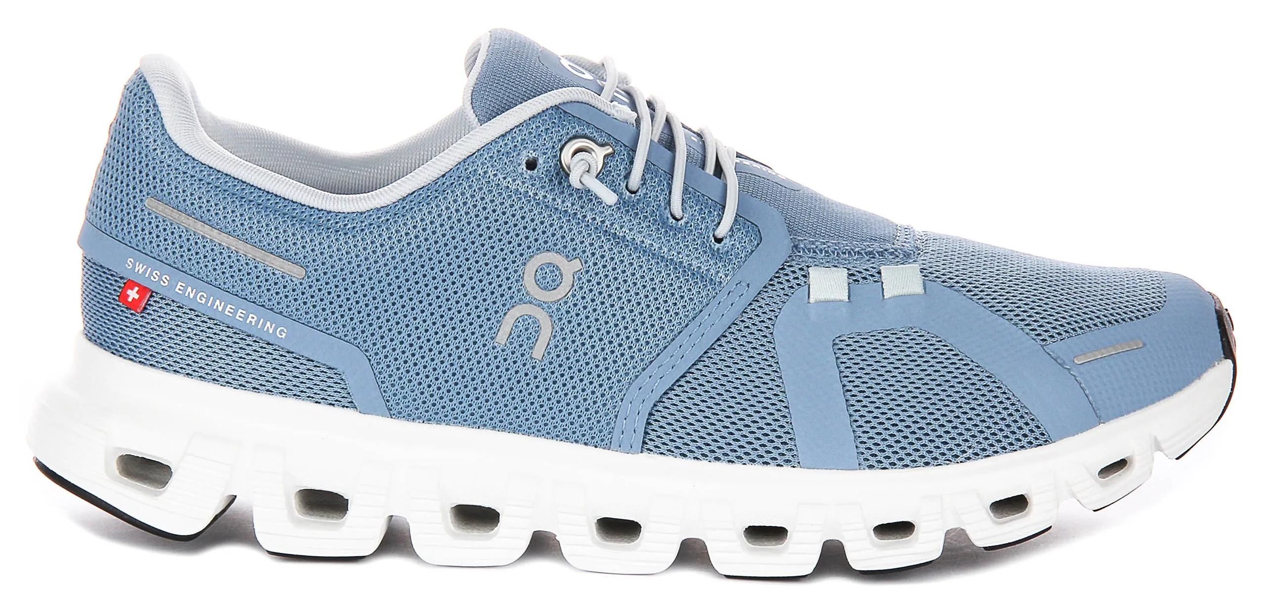 On Running Cloud 6 In Blue For Women Foot Freedom
