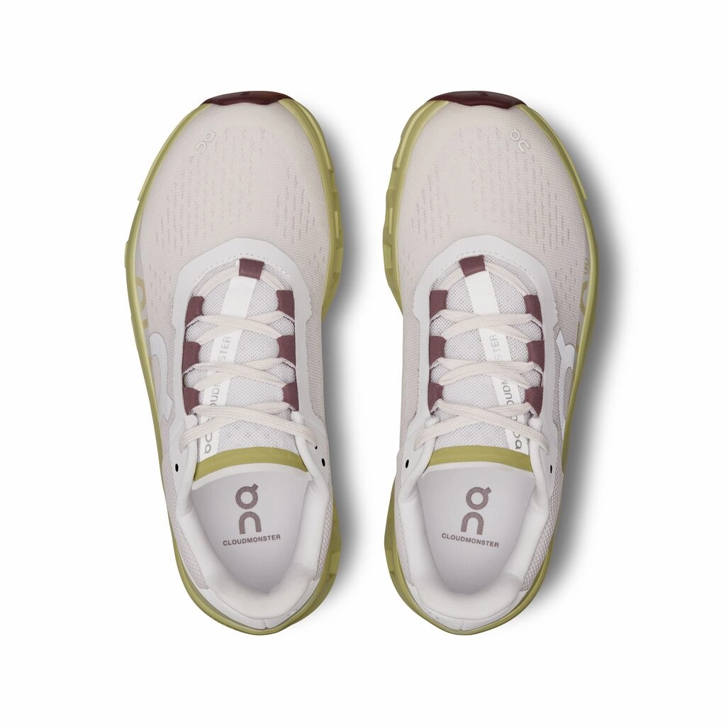 On Running Cloudmonster Light - footed movement