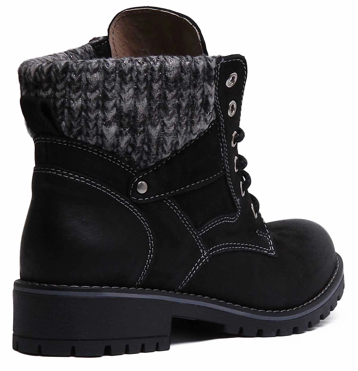 Outdoor Agility Justin Reess England Sophia In Black