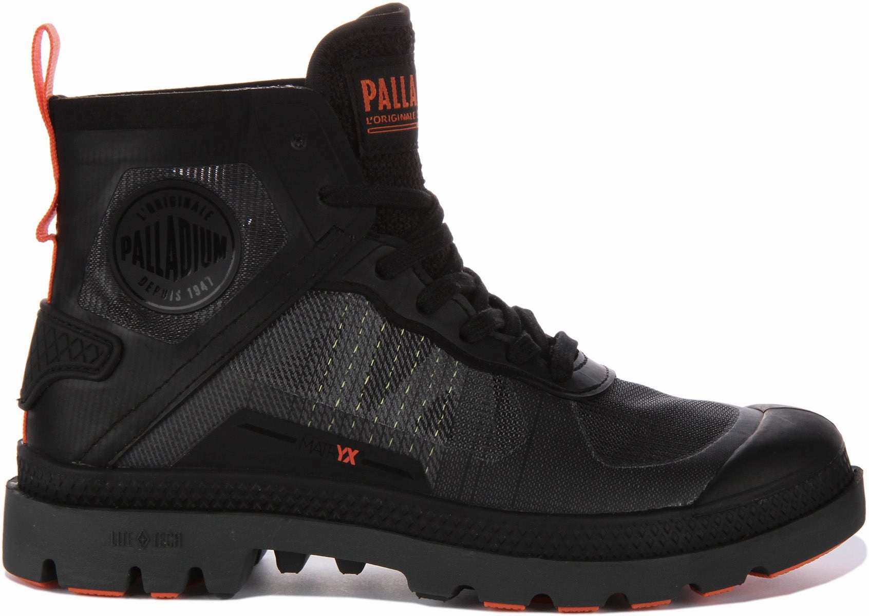 Palladium Pampa Lite In Black Relaxed Fit