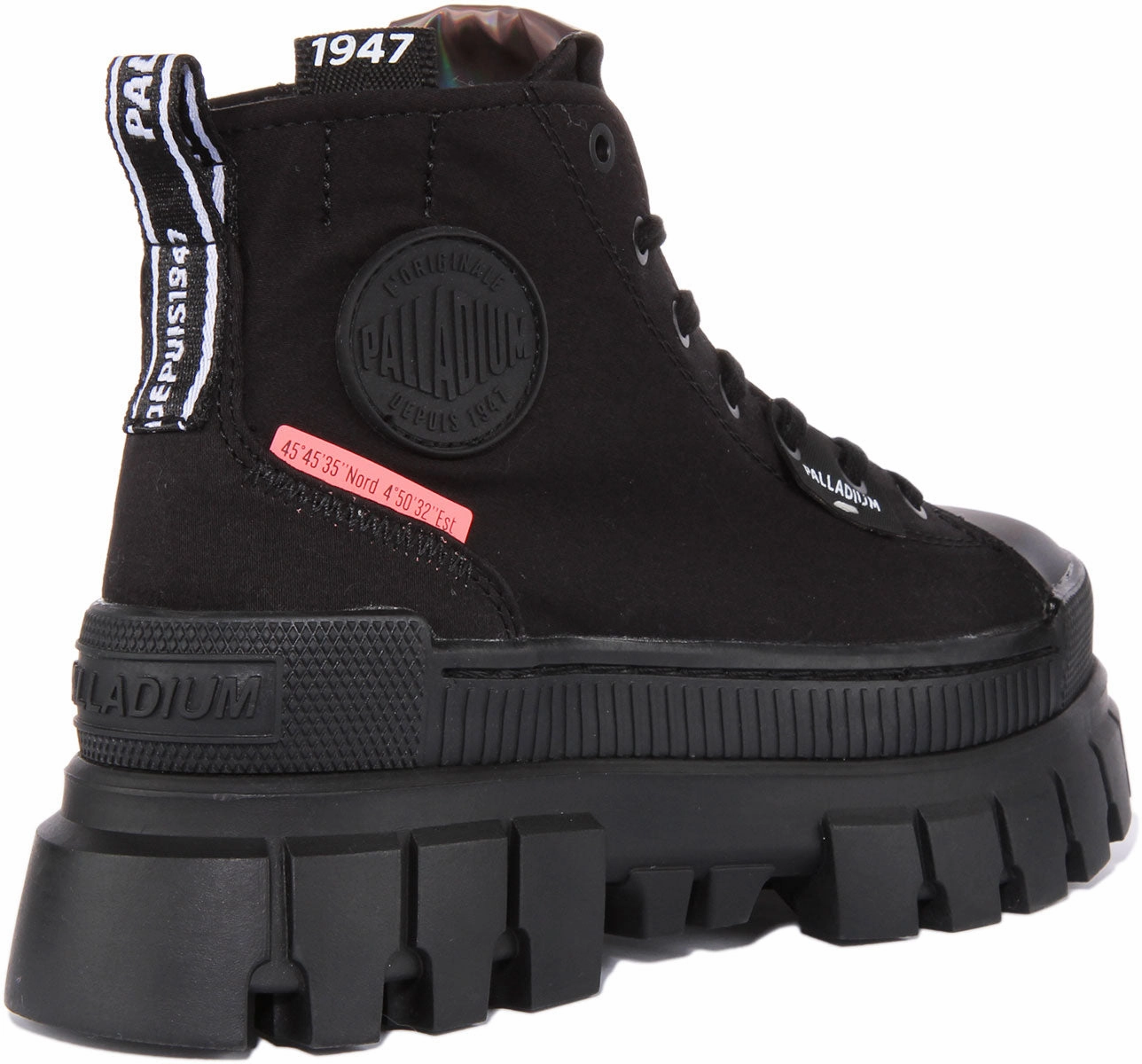 Palladium Revolt Boot Tx In Black For Women Outdoor Trek Max
