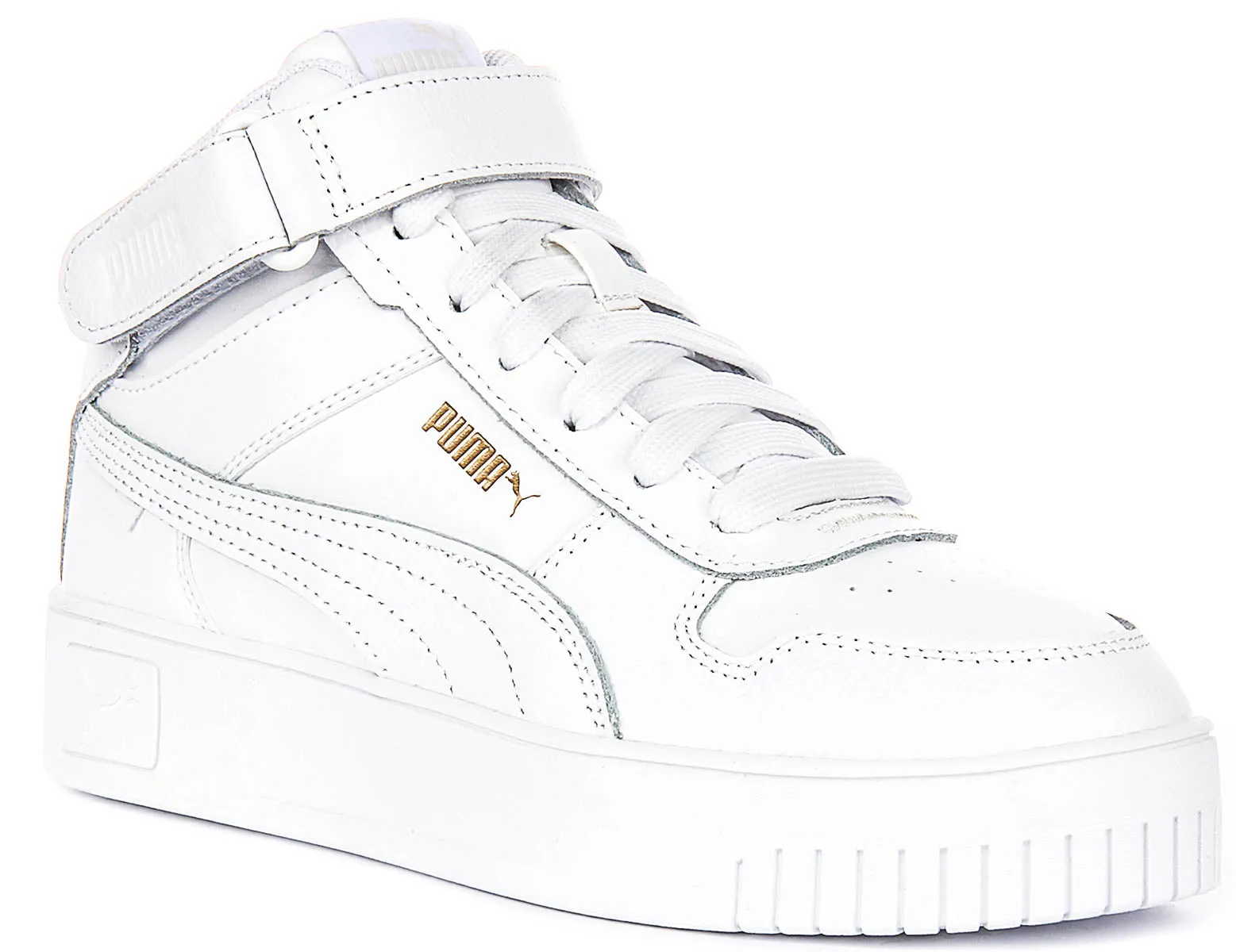 Outsole lugs enhance contact and grip precision Air Flow Puma Carina Street M In White For Women