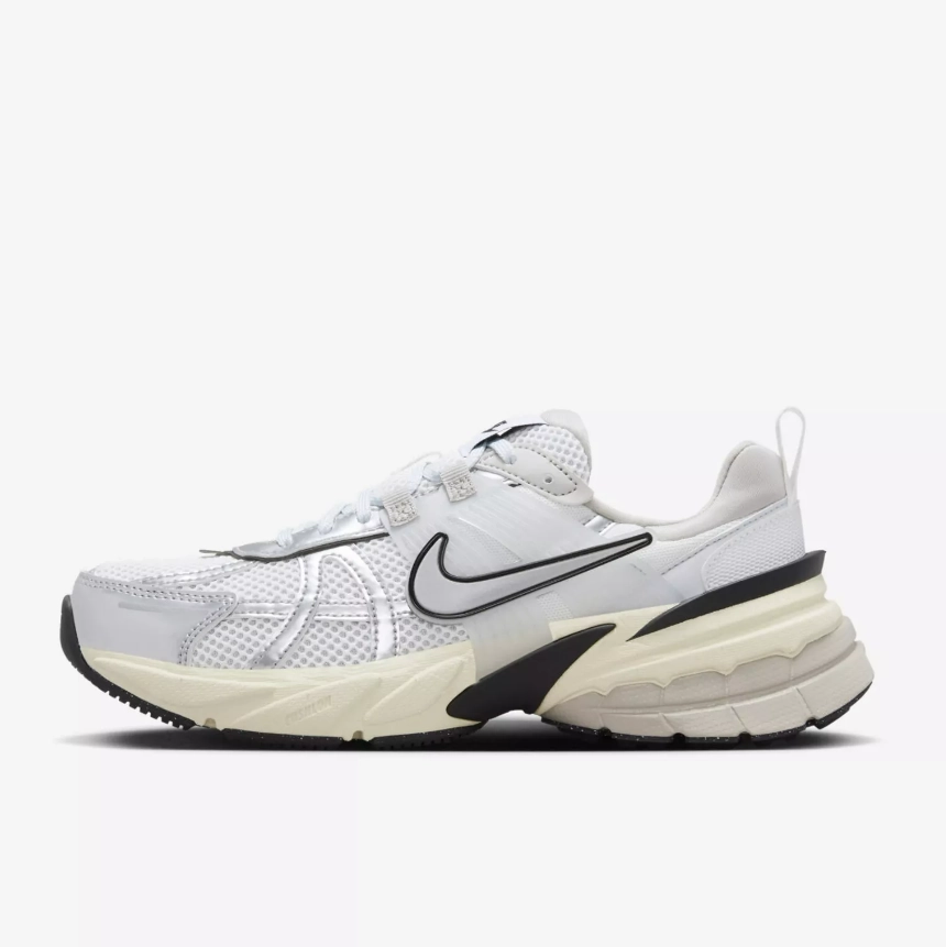 maximalist Sweat - wicking NIKE - W V2K Run - Summit White/Metallic Silver - Women's [FD0736 100]
