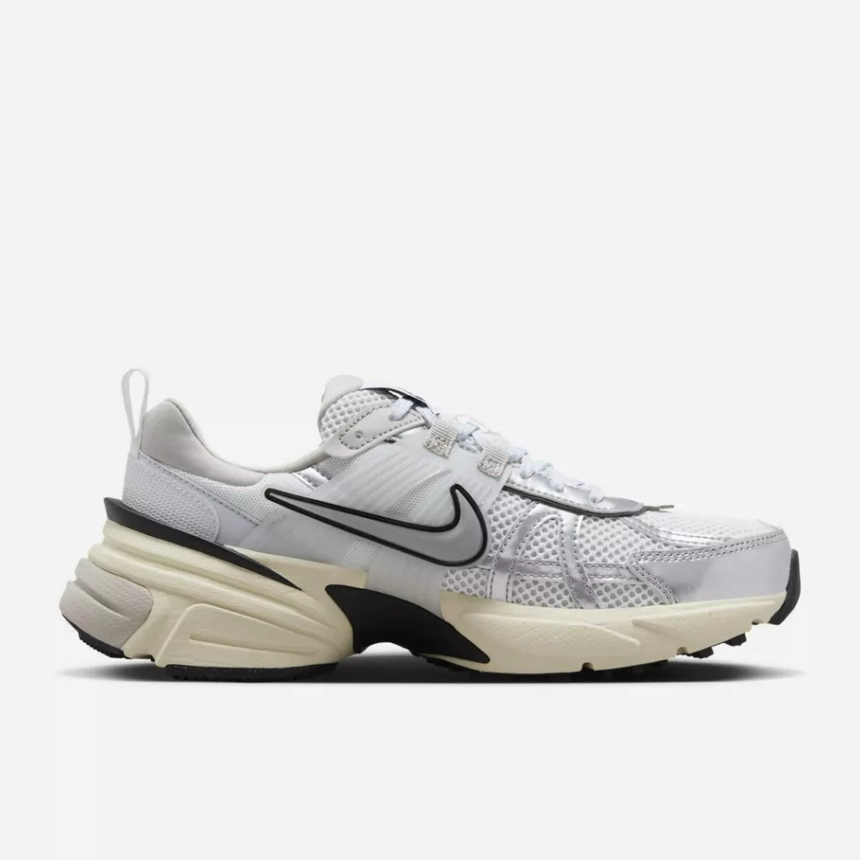 Quick Drying Specification NIKE - W V2K Run - Summit White/Metallic Silver - Women's [FD0736 100]
