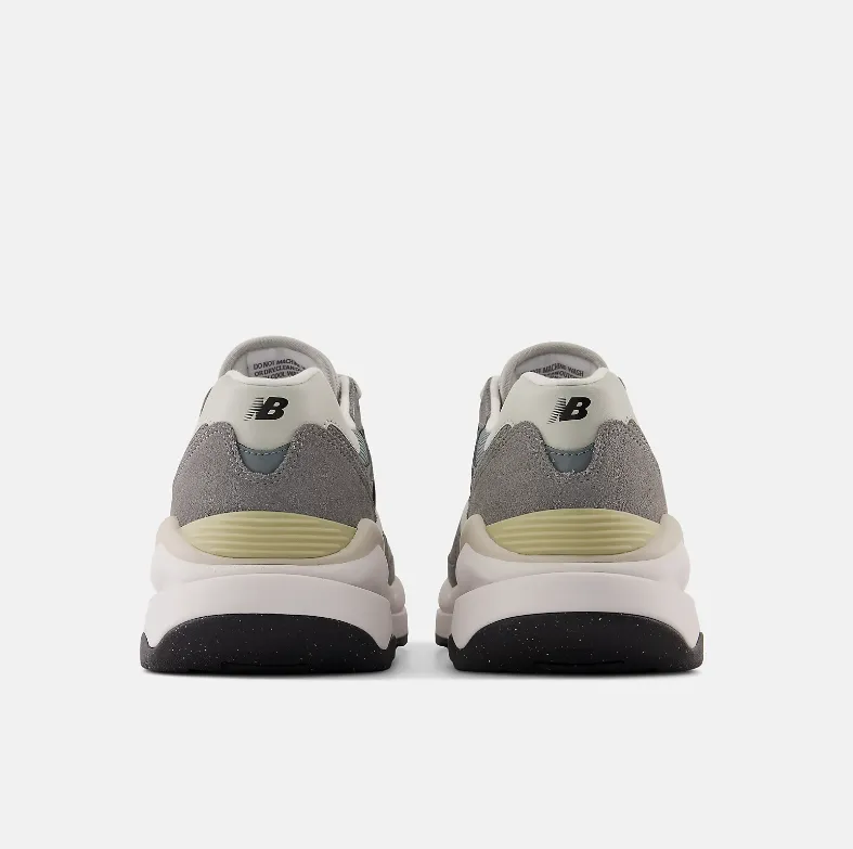 Refined performance NEW BALANCE M5740HCF Unisex (LF)