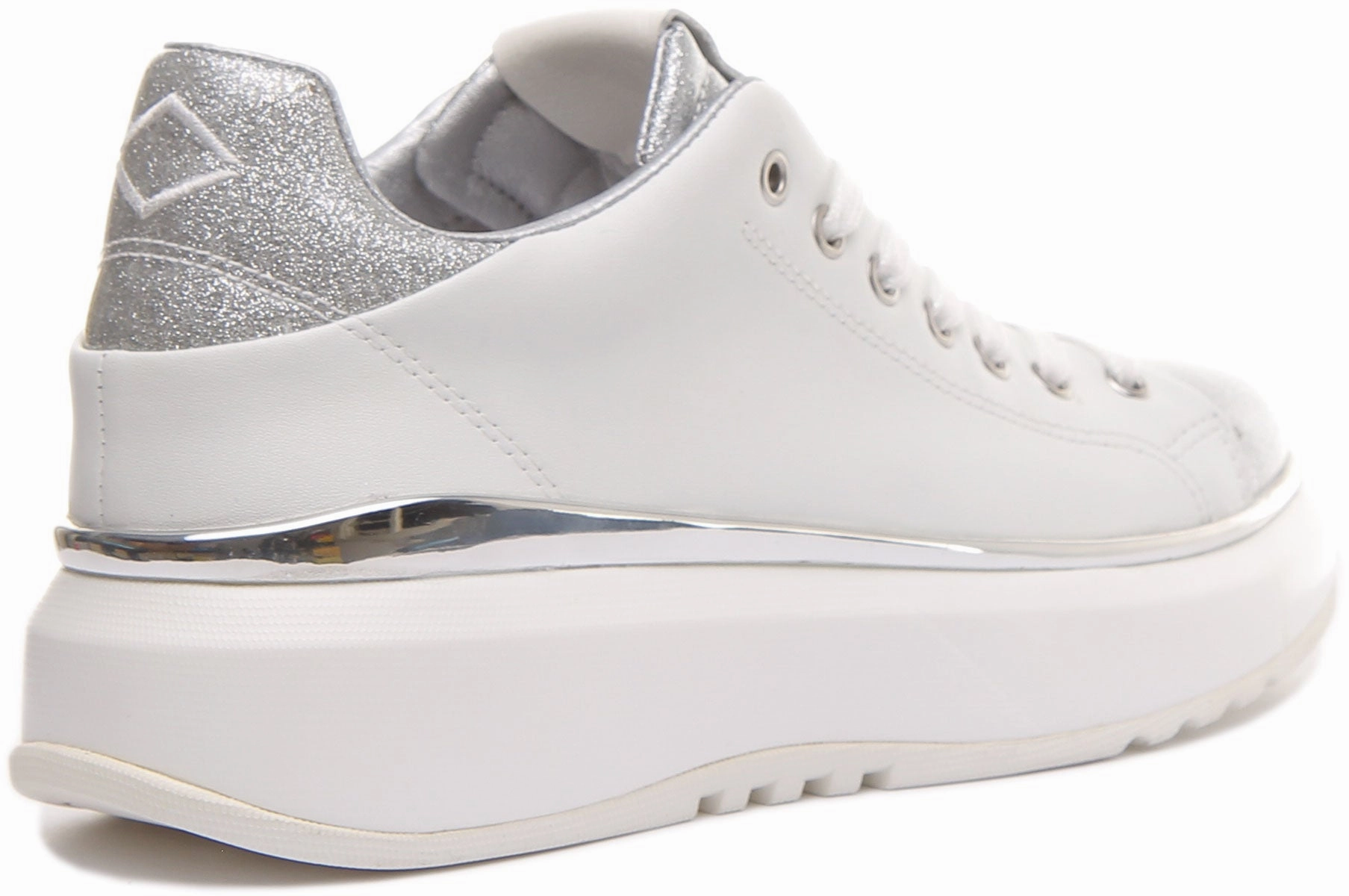 Replay Aromas In White For Women Soft Step Move-Out