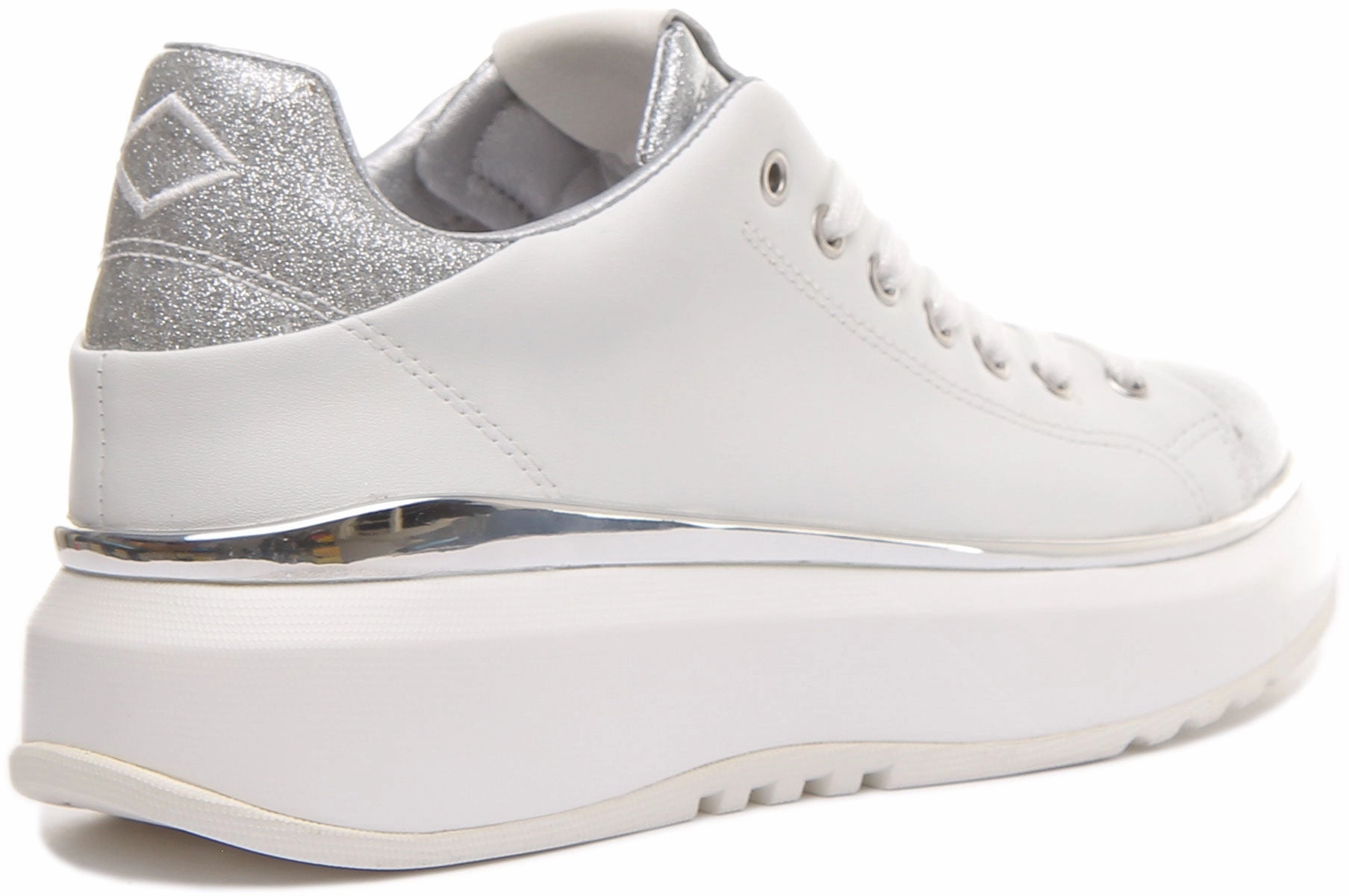 Replay Aromas In White For Women Soft Step Move-Out