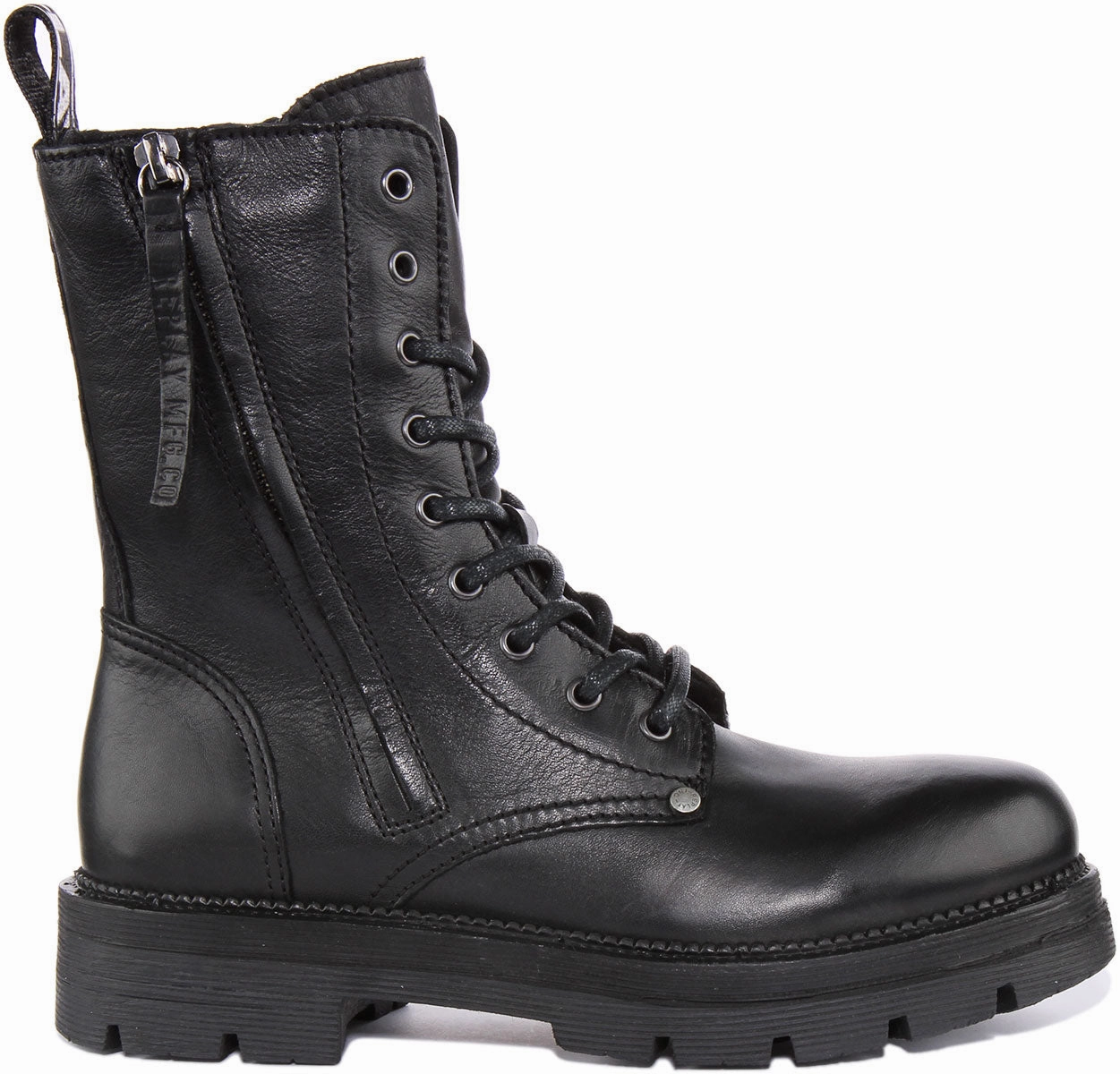 Replay Standing In Black For Women Rugged Adventure