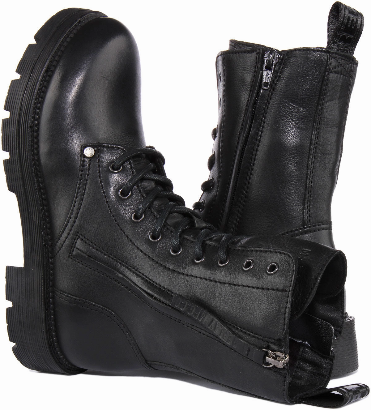 Replay Standing In Black For Women Rugged Adventure