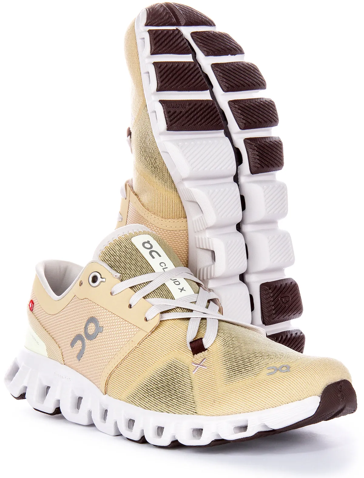 Responsive cushioning On Running Cloud X 3 In Sand For Women