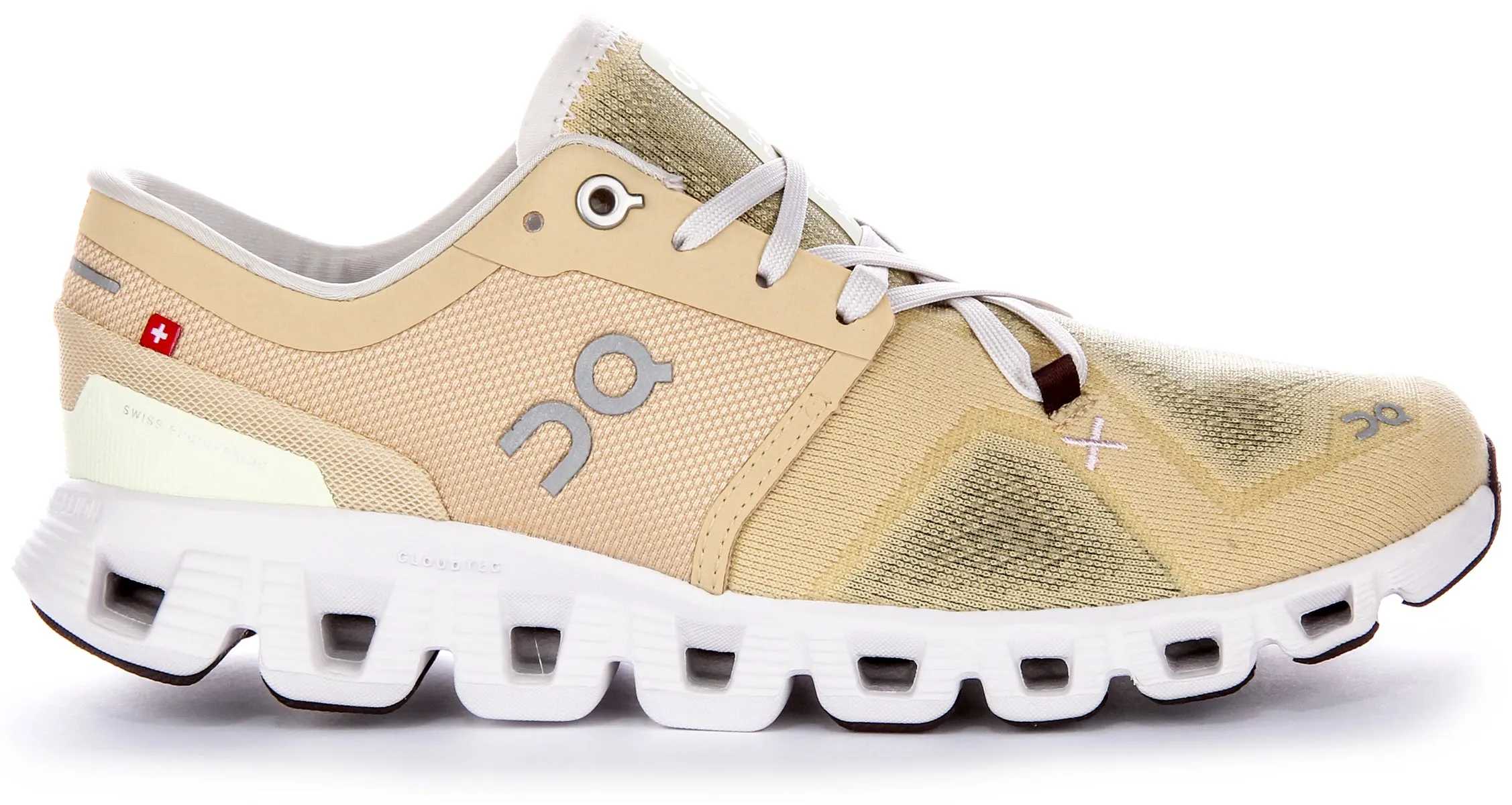 Responsive cushioning On Running Cloud X 3 In Sand For Women