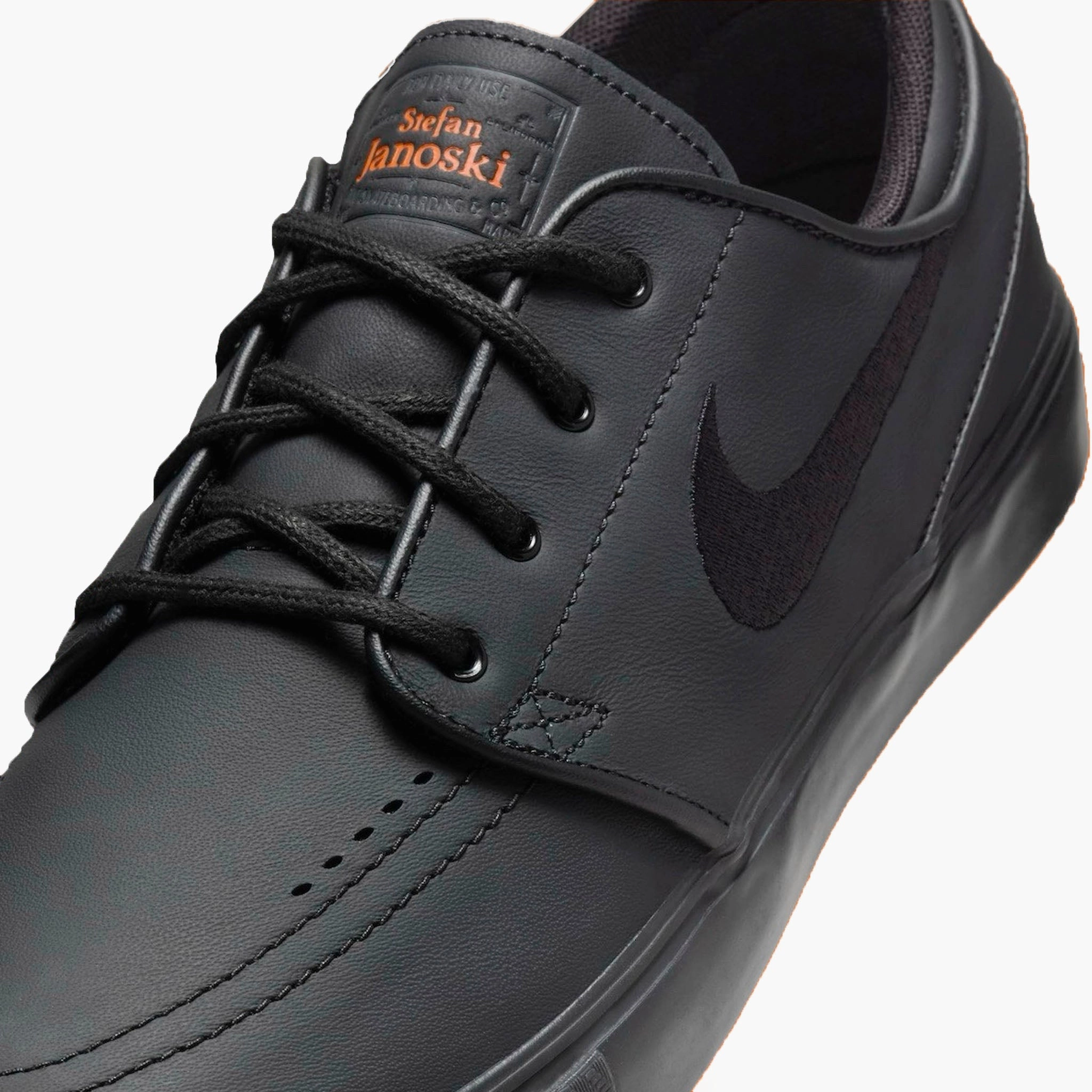 Responsive Outsole Performance Nike SB Zoom Janoski OG  Triple Black Sale