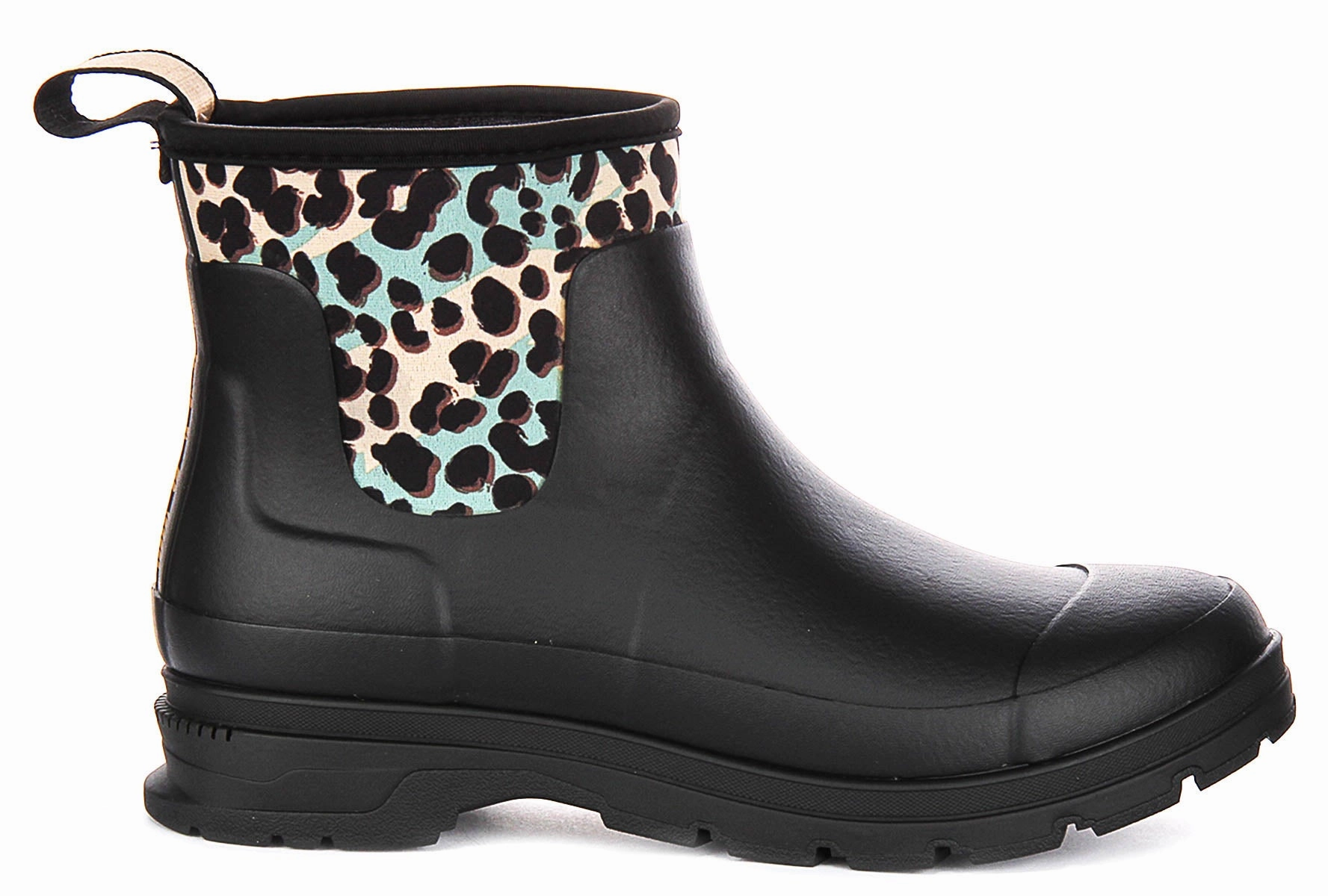 Rugged Adventure Gear Ariat Kelmarsh Shorti In Black Multicolour Leopard For Women