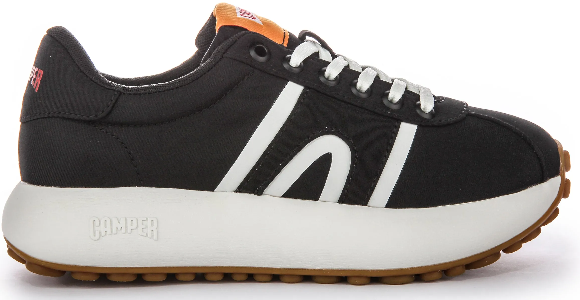 Run Easy Camper Pelotas Athensw In Black Trainers