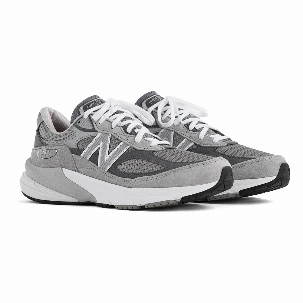 running tops New Balance 990v6