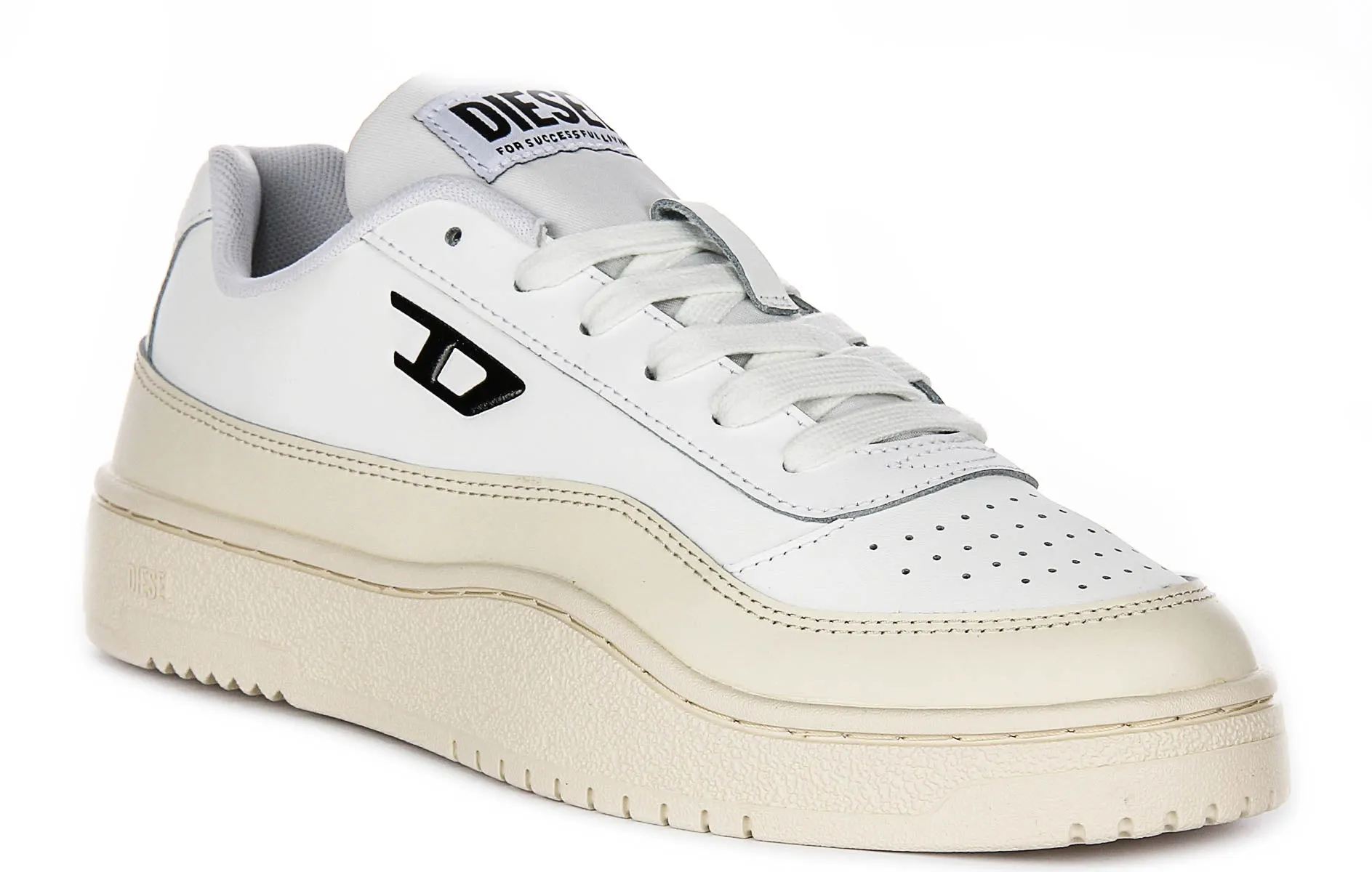 Diesel Tracker Low In White Black For Men Lean Moves