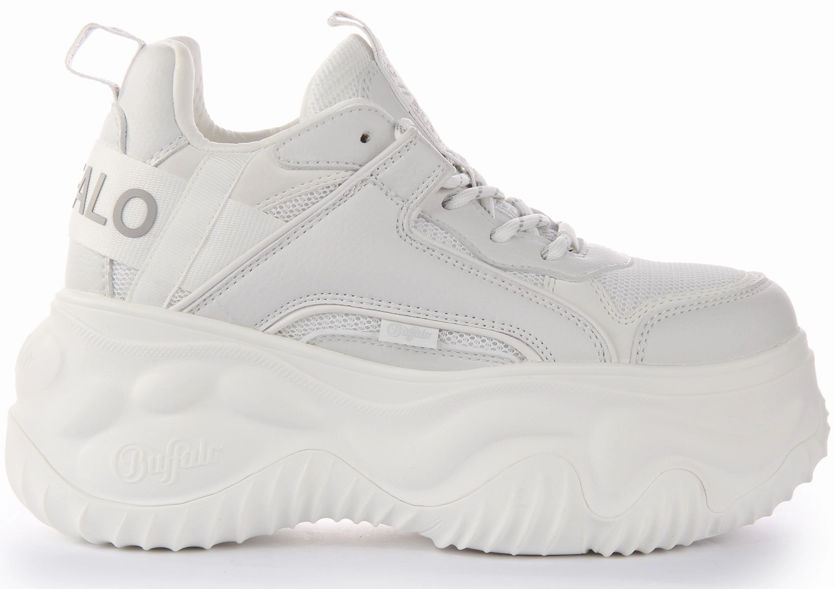 Shock Absorb Buffalo Blader Matcha In White For Women