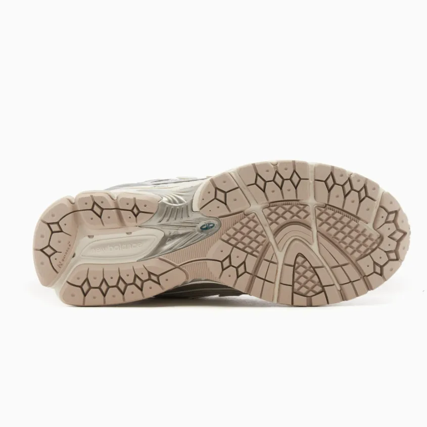 Sleek NEW BALANCE 1906R M1906REE Unisex (LF)