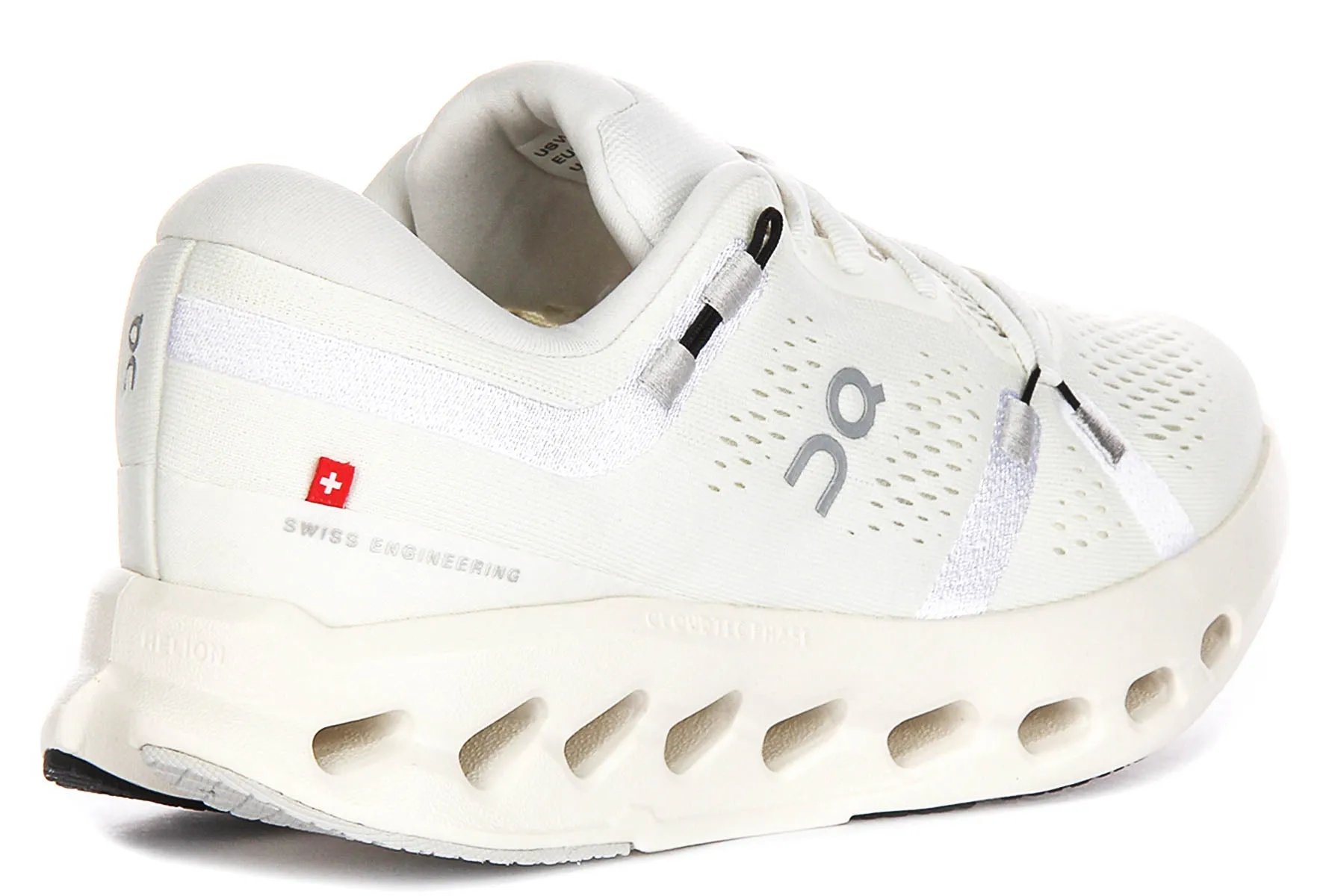 Smooth ride On Running Cloudsurfer 2 In Ivory For Women