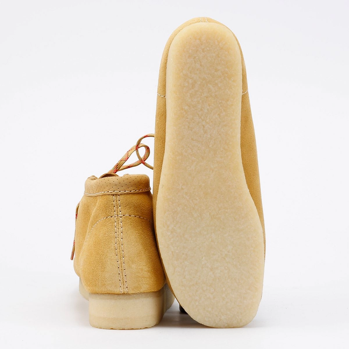 Smooth Soles Clarks Originals Wallabee Suede Men's Golden Tan Boots