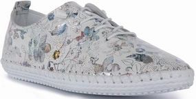 Trail Mood Justinreess England Lexi In White For Women