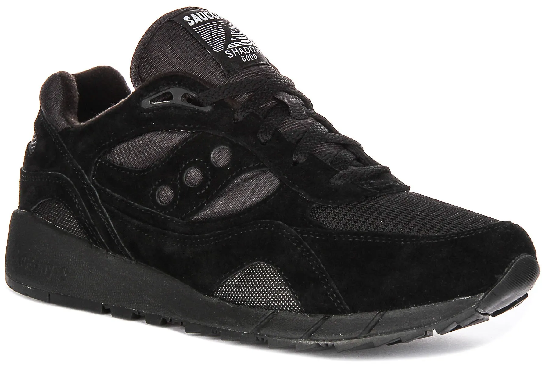 Saucony Shadow 6000 In All Black Quick Drying Inner lining minimizes sweat buildup and friction