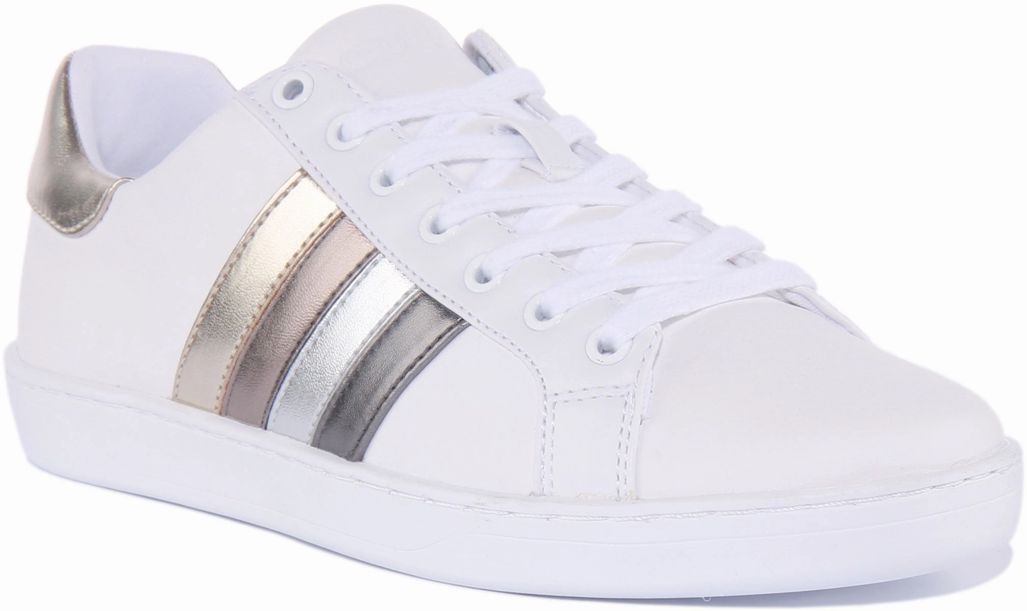 Guess Jacobb 2 In White For Women Long Walks