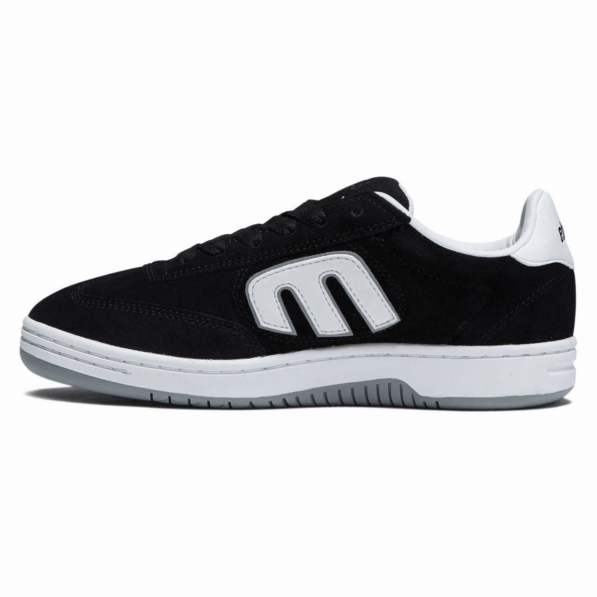 Street Turn Etnies Lo-Cut Shoes - Black/White
