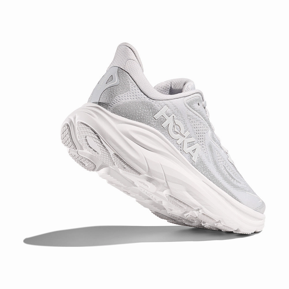 Stretch - Friendly Hoka Clifton 10